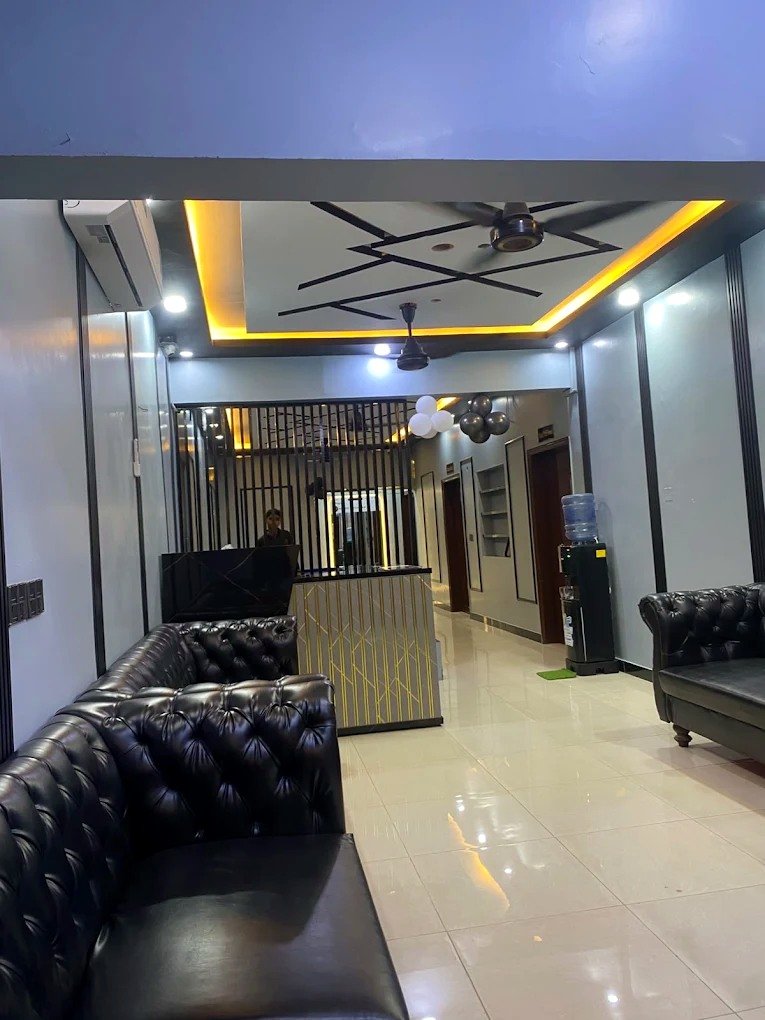 Original NZ Gents reception and waiting area